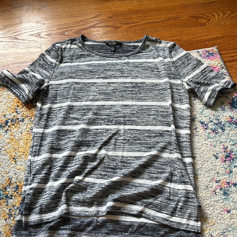 Banana Republic Luxespun Tee